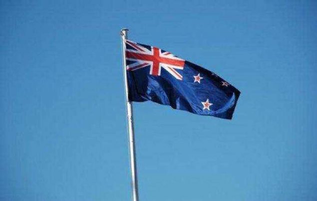 Yeni Zelanda   <br><br>  82 Trk yayor. 