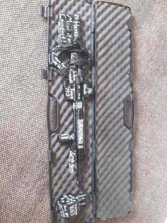 Hal Seferleri'nin slogan olan 'Deus Vult (Tanr bunu istedi)    