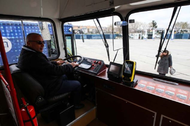 Tosun, troleyb�slerin hattan kald�r�ld��� 1984'e kadar sefer yaparak �stanbullulara hizmet etti. 