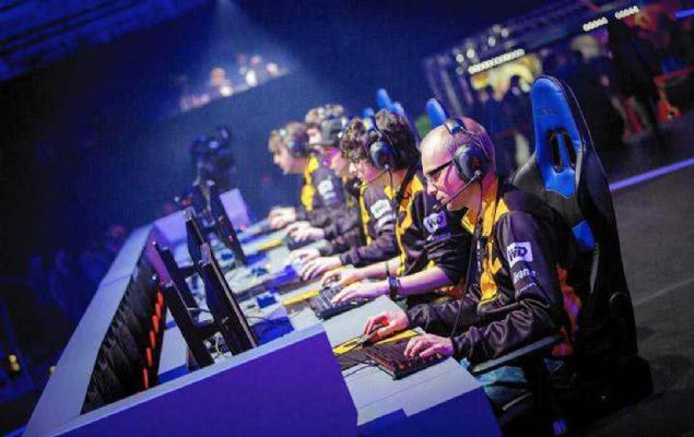 E-Spor Projesi (Elektronik Oyunlar)  <br><br>  2000li yllarn bandan itibaren Elektronik Spor (E-Spor) Ligleri 14-30 ya aralndaki oyunculardan oluan takmlarn birbirleriyle mcadeleleri zerine kuruludur. Canl yaynlanan msabakalar Twitch ve Youtube zerinden milyonlarca kii ayn anda izlemektedirler. Ankarann ilk E-Spor Merkezi alacaktr.   