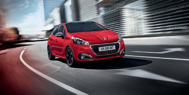 Peugeot 208 1.6 L BlueHDi 100 PS S&S ETG6 100 kilometredeki ortalama yakt tketimi: 3.5lt  