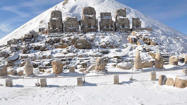 Bu yl Nemrut Da son bir ka yln en yksek ziyareti saysna kavuacak...    