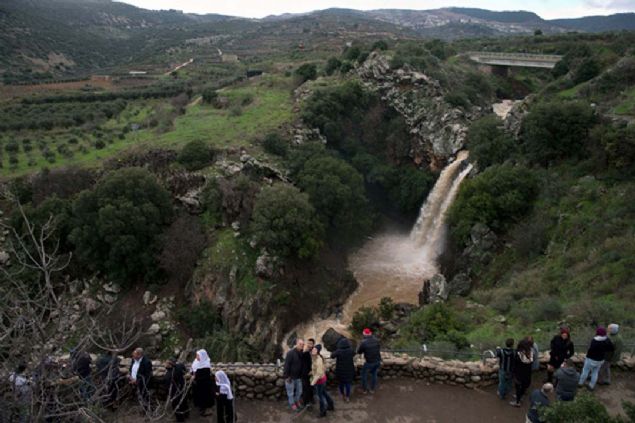 Trkiye, Birlemi Milletler, Avrupa Birlii, ngiltere, Rusya, Kanada, Arap Birlii ve dier birok lke ve uluslararas kurum, ABD ynetiminin tek tarafl kararn tanmadn aklad. 