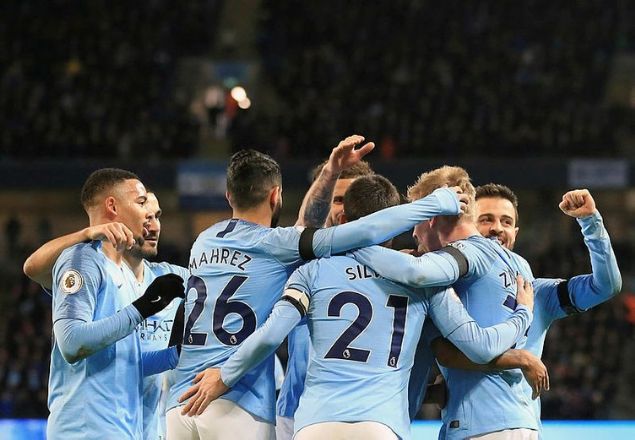                                                                 50 milyon Euro ve st en ok oyuncuyu kadrosunda bulunduran kulp 11 isimle Manchester City oldu.                                                                                             