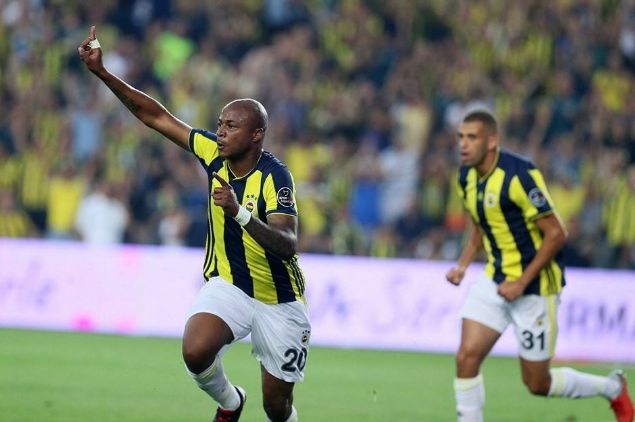                                                                 ANDRE AYEW<br><br>  Bakan Ali Ko ve teknik direktr Ersun Yanal, Andre Ayew'i rnek profesyonellii ve taktiksel olarak esnek olmas nedeniyle takmda tutmak istiyor. Swansea opsiyonu czi bir miktara drmezse Andre Ayew, Britanya'ya geri dnecek.                                                        