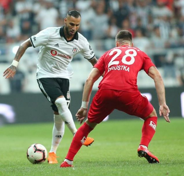                                                                 RCARDO QUARESMA<br><br>  Beikta'n 35 yandaki kanat oyuncusu Ricardo Quaresma, gelecek sezon ya nedeniyle takmda dnlmyor. Ocak aynda Beikta'tan ayrlmas son anda iptal olan Quaresma, bu yaz siyah-beyazllara veda edecek.                                                        