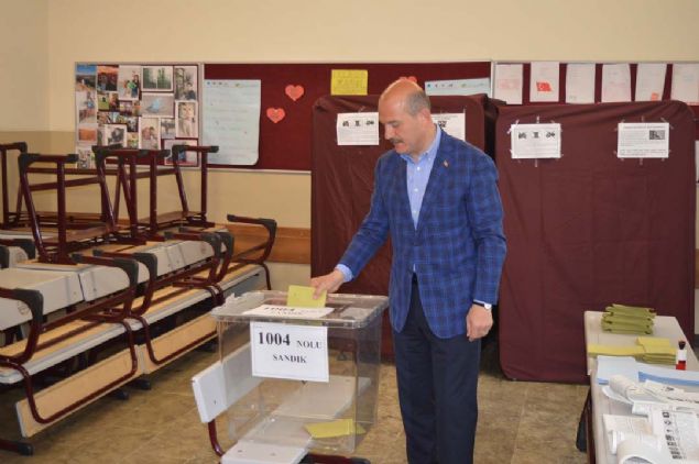 'u ana kadar herhangi bir olay intikal etmi deil. Ufak tefek birtakm olaylarn dnda, btn arkadalarmz gvenlik tedbirlerini aldlar.   