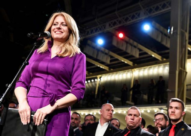 ki hafta nce gerekleen bir nceki turda Caputova yzde 40, Sefcovics yzde 18 oy almt. 