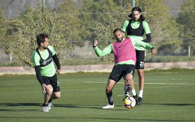                                                                 Konyaspor - 23 milyon euro                                                        