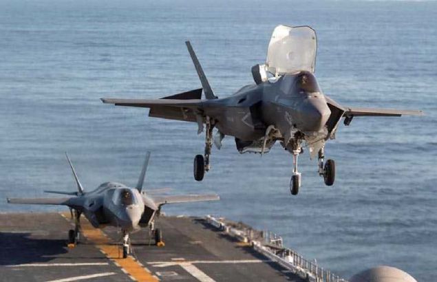 Nitekim Washington'daki baz� birimler bu g�r�� do�rultusunda baz� ad�mlar atmaya ba�lad�lar bile.  <br><br>  F-35'ler ile ilgili T�rkiye'ye sevkiyatlar�n durduruldu�u ve burada e�itim g�rmekte olan T�rk pilotlar�n�n e�itiminin durduruldu�u a��klamalar� geliyor.   