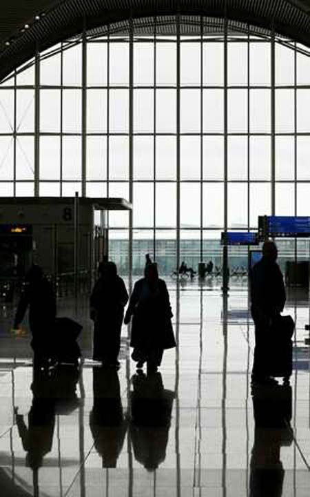 Pininfarina ve AECOM imzasn tayan, Trk-slam kltrnn ve stanbul'un kltrel mirasnn nemli motiflerinden laleden ilham alnarak yaplan tasarm dle hak kazand.  