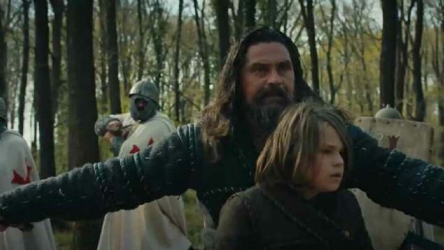 Albast yani Beybolat Bey ise Kay obasnda i karklk kartmak iin Bamsn olu Aybars karmt. 