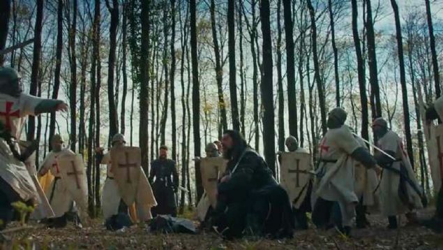 Dirili Erturulun 143. Blmnde Erturul Bey, Dragosun, alpleri ehit eden Zango olduunu anlamt. 