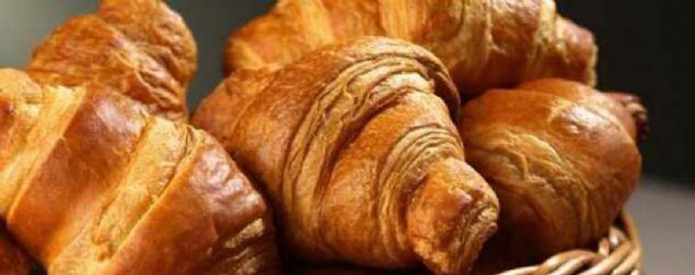 Kruvasan ilk olarak 1689'da Osmanl'nn Viyana kuatmasnda baarsz olmasn kutlama amal yaplmtr.                     