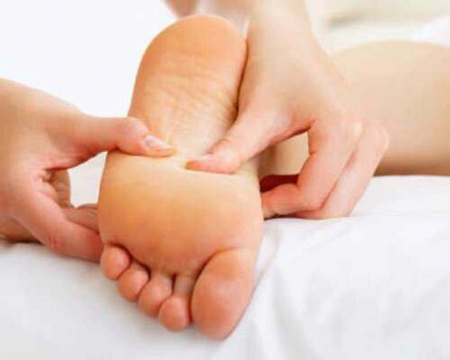 Ayak baparmanzda iki kemik olmasna karlk dier drt parmanzda er kemik bulunur.                    