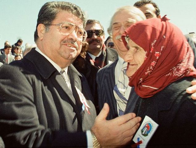 Ayn dnemde Devlet Planlama Tekilat (DPT) Mstearl grevini de vekaleten yrten zal, bu zelliiyle hem DPT Mstearl hem de Babakanlk Mstearl yapm Trkiye'nin tek babakan ve cumhurbakan oldu.   