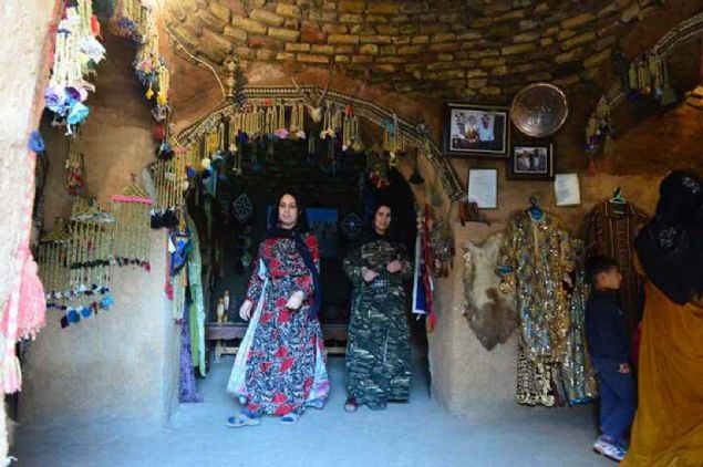 �ANLIURFA ���N 1 AY �NCE REZERVASYON YAPIN  <br><br>  �anl�urfa B�lgesel Turist Rehberleri Odas� Ba�kan� M�sl�m �oban da b�lgenin bu y�l turizm alan�nda �ok ciddi ivme yakalad���n� s�yledi. 