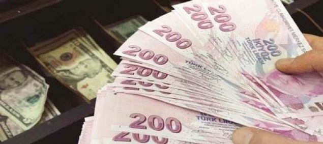 'Mesela 2000 sonras� emekli olanlar�n alt s�n�r ayl�k ba�lama oran� y�zde 35'ten y�zde 60'a y�kseltilirse, g�ncellenme katsay�s� olarak b�y�me oran�n�n da y�zde 100'� dikkate al�n�rsa, emekli ayl�klar�nda yakla��k 300 liral�k art�� olur. 2000 sonras� taban ayl�k 1.160 liraya ��kar.' 