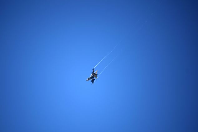  Solo Trk'n sosyal medya hesabndan yaplan paylamda, 'Trk Silahl Kuvvetleri'nin, gzn gremedii, kulan duyamad yerlerde neleri baarabildiini estetik biimde tm dnyaya gururla sunan Solo Trk, sizlerle olacak olmann gururunu yayor.   