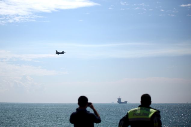 Solo Trk, 23 Nisan Sal gn saat 16.00'da Mersin dman Yurdu Meydan sahil bandnda gsteri yapacak.    