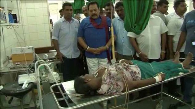 Avustralya Yay�n Kurumunda yer alan habere g�re, Sri Lanka'da d�nk� Paskalya t�renleri s�ras�nda kilise ve otellere y�nelik d�zenlenen bombal� ter�r sald�r�lar�nda �lenlerin say�s� artt�. 