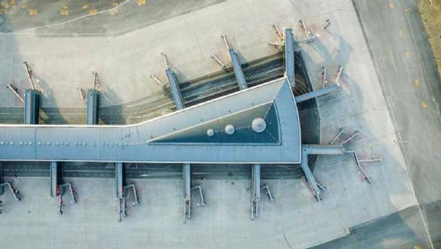 'STANBUL UULARIMIZI HEP SRDRMEK STYORUZ'  <br><br>  Subhas Menon, Singapur Havayollar olarak stanbul'a yaklak 30 yldr utuklarn anmsatarak, 'una inanyoruz ki, bir eye erken balarsanz en gzel eylere siz sahip olursunuz. Ge kalanlar, erken gelenlerin braktklaryla yetinmek zorunda kalrlar. stanbul uularmz hep srdrmek istiyoruz' diye konutu. 