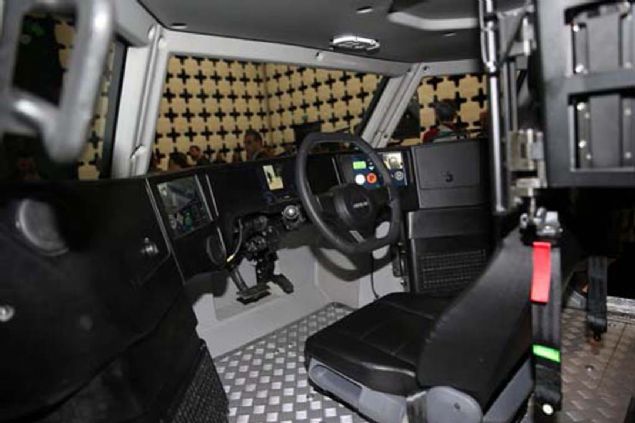 'Teknolojik gelimelerden bahsederken elbette alternatif yaktlar da gndemimizdeydi. Akrep II'yi alternatif g gruplarna da uygun olarak tasarladk... 