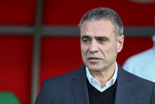                                                                 nmzdeki yl sar lacivertli formaya yakn futbolcular arasnda ok srpriz isimler de var.                                                       