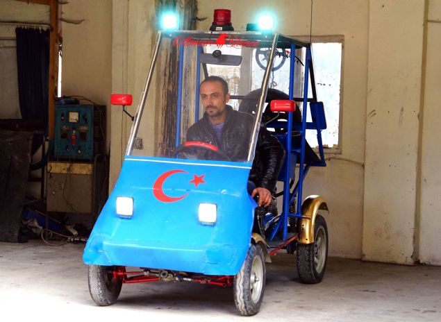 Toplad hurdalardan kendi 'Afilli' aracn yapt 