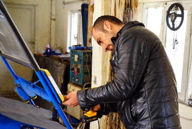 Toplad hurdalardan kendi 'Afilli' aracn yapt 