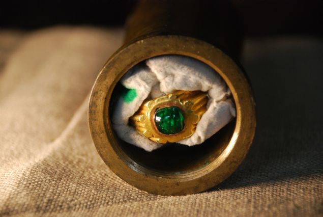 Koleksiyonu i�erisinde iki par�an�n �ne ��kt���n� ifade eden Dilek, ��yle konu�tun:  