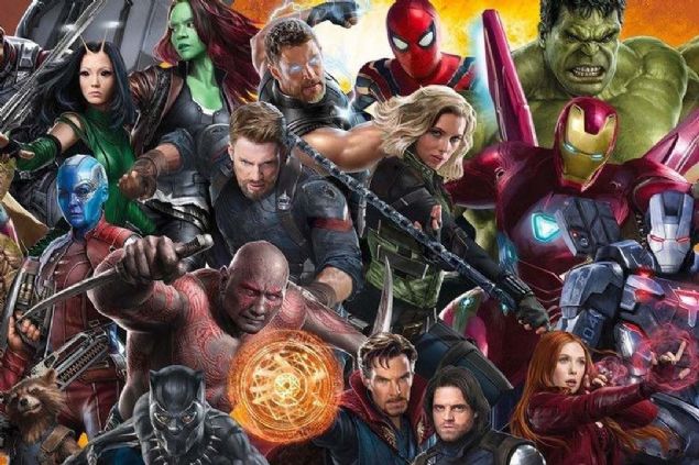 'Avengers: Infinity War' filminin devam niteliinde olan ve bu hafta vizyona giren 'Avengers: Endgame', tm zamanlarn giede en iyi al yapan filmi oldu.  