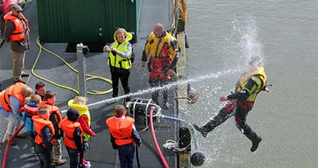 1 saniye sonrasnda neler oldu diye merak uyandran fotoraflar sizler iin derledik... 