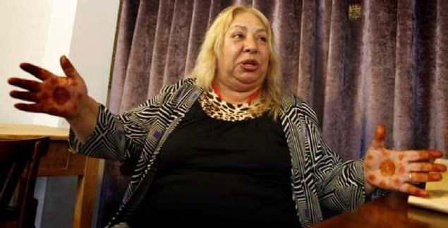 Akraba ziyareti nedeniyle Ankara'ya giden Sinema ve ses sanats Dilber Ay, rahatszlanarak saat 22.05'te ambulansla Ankara Eitim ve Aratrma Hastanesi'ne kaldrld.  