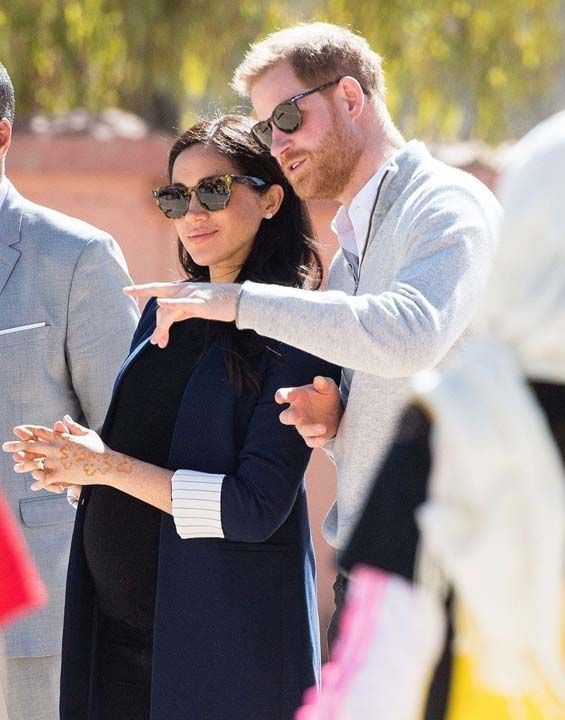 Buckingham Saray�'ndan yap�lan a��klamada, Meghan Markle ve Prens Harry'nin bebeklerinin do�umunu gizli tutmaya karar verdikleri belirtildi. 