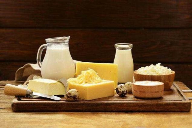 St, yourt ve peynir   <br><br>  Bu lnn srr bolca bulundurduklar kalsiyum. Bilimsel aratrmalar kalsiyum tketimini artrmann vcutta ya ktlesinin klmesine yardmc olduunu gsteriyor. Bunun nedeni de kalsiyumun, ya hcrelerini byten vitaminin vcuttaki seviyesini drmesi. 