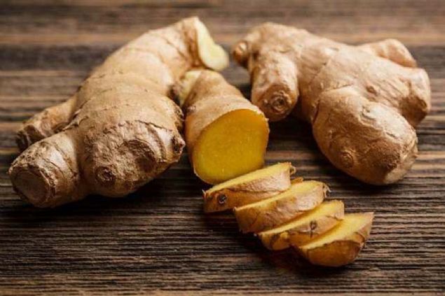 Zencefil   <br><br>  Zencefilde bulunan gingerol maddesi kapsaisin ve piperinin akrabas. Bu madde de vcut scakln artrarak daha fazla kalori yakmn salyor. Ayn zamanda alk seviyesini kontrol altna almaya yaryor. Limonlu zencefil ayn da beslenmenize eklemelisiniz. 