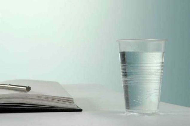 Su   <br><br>  Sylemeye gerek bile yok ama yine de syleyelim... zellikle souk su metabolizma hznz artryor ve daha fazla kalori yakmanz salyor. Suyu iebildiiniz kadar souk imeye aln. 