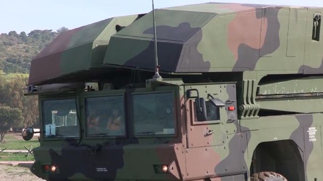  FNSS �st Y�neticisi Nail Kurt, daha �nce ihaleyi ald�ktan sonra Alman firman�n y�neticisiyle aralar�nda ge�en ve daha sonra r�yas�na girdi�ini belirtti�i diyalo�u, 'Ka� y�lda bitecek bu proje, dedi. Yakla��k 6 y�lda dedim. Hi�bir �ey yapamazs�n�z, bir �nerim var: 'Bizden al�n bunlar�, verin T�rkiye'ye' dedi. Bu bir �zg�n tasar�m projesi, bunun alt�na elimizi koyduk ve ba�araca��z, destek vermek isterseniz konu�abiliriz dedim. Tabii ki Almanlar deste�e yana�mad�lar. 'Tamamen haz�r al�n'a getiriyorlard�. Bu bizim i�in bir opsiyon de�ildi. Tabii ki reddettik.' �eklinde anlatm��t�.    