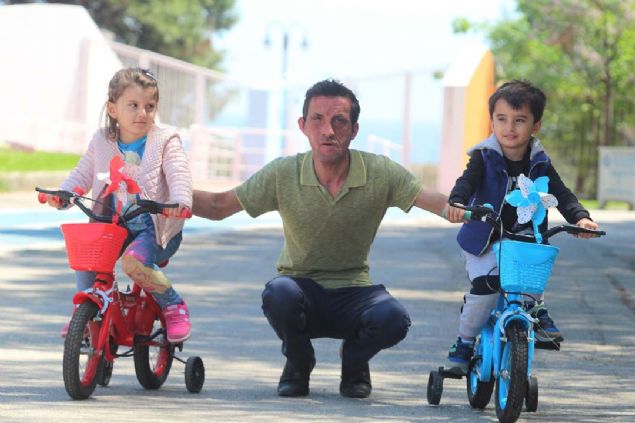 Bu mutluluu uzun zamandr yaamann hayalini kurduunu vurgulayan Uur Acar, szlerine yle devam etti:   <br><br>  'Bundan sonra hayatmda istediim ey evlilik. Bunun dnda evlendikten sonra ocuk sahibi olmak istiyorum... 