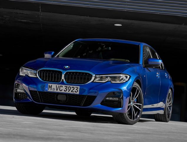 Alman otomobil reticisi BMW, Trkiyede bu yl 2.410 sata imza att. Markann satnda 610 adet ile 3 Serisi nde bulunurken, 5 Serisi 457 adet satla dikkat ekiyor.  