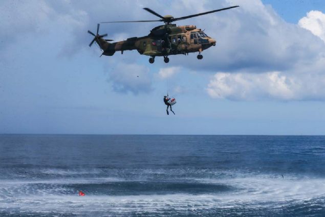 Deniz Arama Kurtarma Koordinasyon Merkezi'nin balatt harekatta, senaryo gerei imkanlarn yetersiz olmas nedeniyle TSK Arama Kurtarma Koordinasyon Merkezi'nden yardm talebinde bulunuldu.  