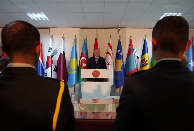  Sadece son bir asrda yaanlanlarn bile Trk ordusunun bykln ve gcn gstermeye yeterli olduunu vurgulayan Erdoan, yle devam etti: 