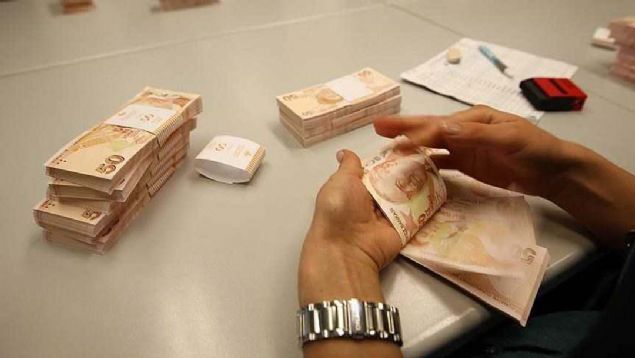 Yeni emekli olanlar da dahil olmak zere, milyonlarca emekli promosyon ve bayram ikramiyesi ile birlikte ek gelir mjdesi...  