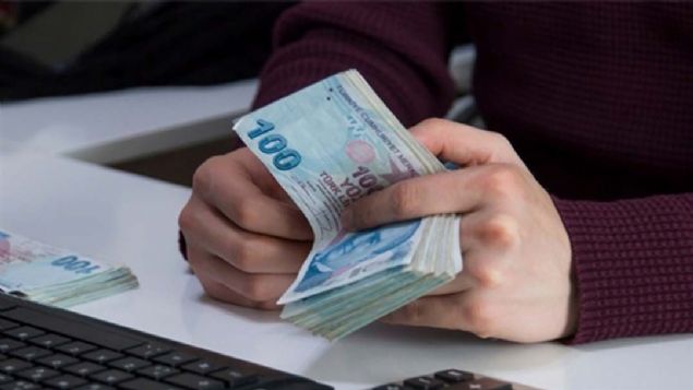 Bu y�l yakla��k 12.5 milyon ki�i bin lira bayram ikramiyesi alacak. 