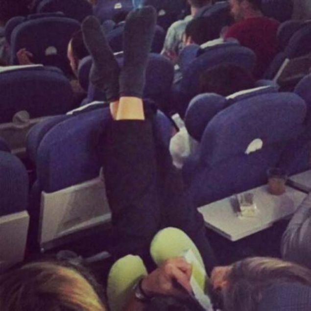 Yolcularn umursamaz ve akl almaz tavrlar ile hareketleri sosyal medyada byk yank uyandrd.  