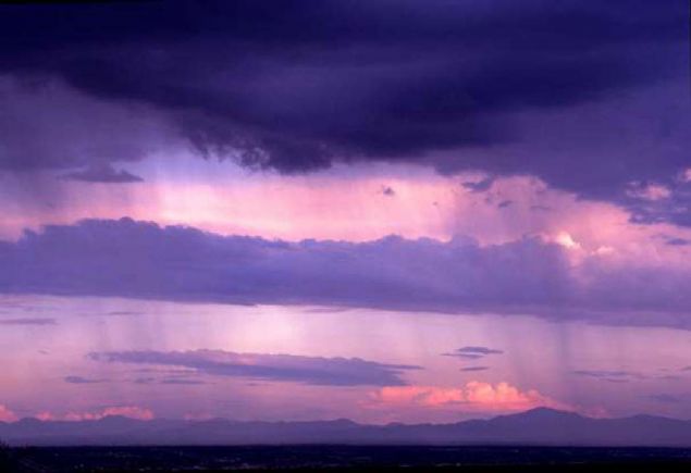 Stratokmls bulutlar, Sonoran l, Arizona, ABD.         