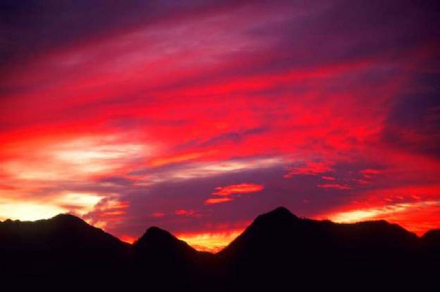 Arizona, ABD'de altostratus bulutlar.           