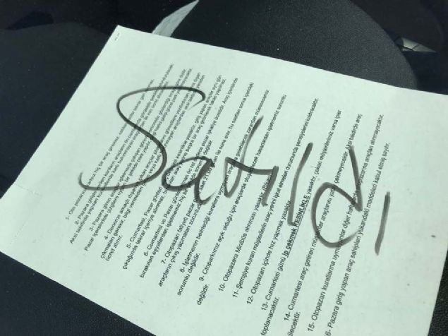 FYATLARI DERNLEMESNE ARATIRIN, REFLEKSLERNZ DR TUTUN  <br><br>  Eskiden pazarlarda yaplan gezmeler imdi internette yaplyor. nternet bir avantajdr ama pazarn tamam deildir.  <br><br>  nternette yorulmadan ok sayda marka modeli bir arada grmek byk bir avantaj olsa bile arac ve sahibini pazarda grmek ayr bir kymettedir.  <br><br>  Fiyatlar aratrrken internet ortamnda dzenli aratrma ok nemlidir. Dzenli aratrma yaparken karacanz frsatlar olacaktr. <br><br>  Bunlar kabullenip yolunuza hzlca dnmeniz sizi profesyonel yapar. Kaan balk byk olur gzlkleri ile hayata bakarsanz iyi bir frsat geldiinde reflekslerini kullanamazsnz.  <br><br>  Yapmanz gereken her frsatn bir kymet olduunu bilmek, yeni kymetleri daha iyi grmek iin kaann zerinde fazla durmamann gerektiini bilmektir.   <br><br>  Ayrca almayacanz rnle bouna pazarlklara girmeyin. Hem enerji hem zaman kaybedersiniz. Ufak bir soruturma iin kk pazarlklar atlabilir ama iyi bir frsat grmediiniz eyle vakit kaybetmek sizi alclarn gznde drr, ciddiyetinize zarar verir.     