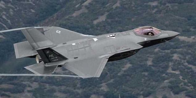 'F-35 ortaklk protokolnn herhangi bir yerinde 'Ortaklardan biri S-400 alrsa ortaklktan karlr' diye bir madde var m? Ortakln gerekleri nedir?      